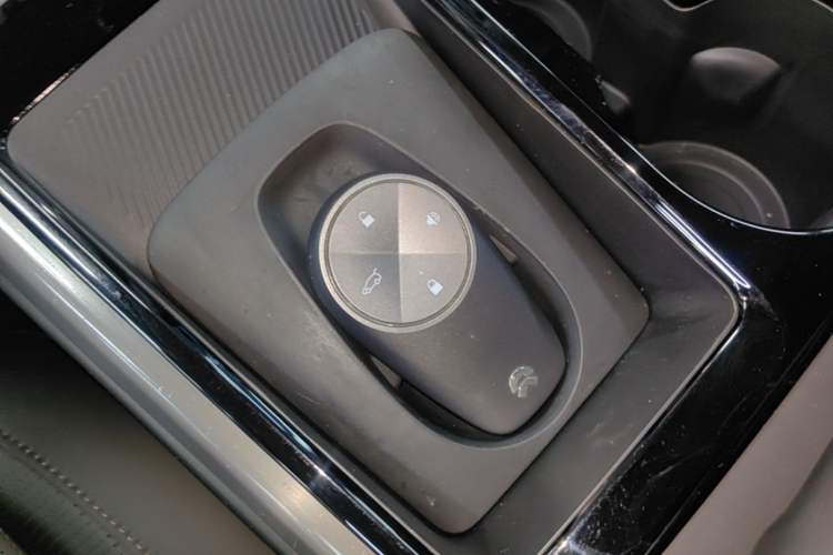 Used Nio ES8 2018 355 km Base Version 7-Seater Edition Interior 1