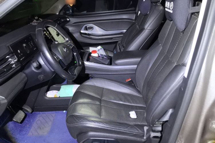 Used Nio ES8 2018 355 km Base Version 7-Seater Edition Left Front Seat
