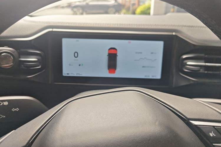 Used Nio ES8 2018 355 km Base Version 7-Seater Edition Odometer Close Up