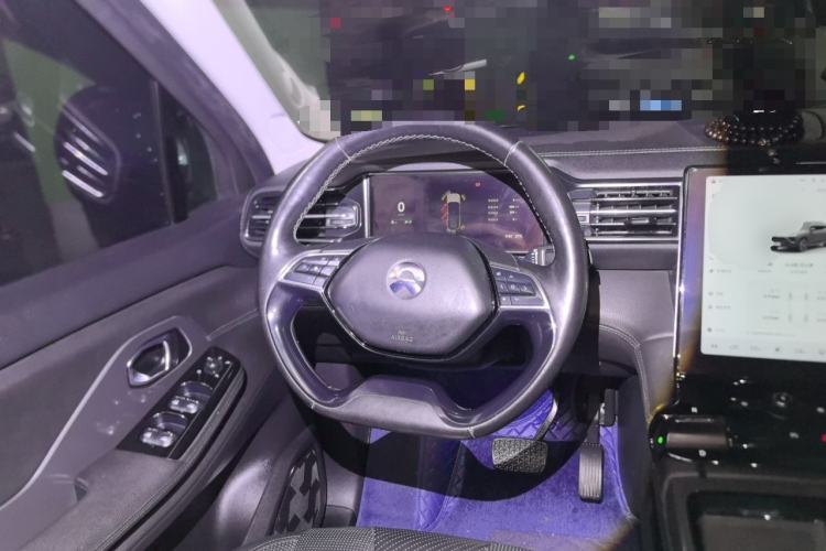 Used Nio ES8 2018 355 km Base Version 7-Seater Edition Steering Wheel