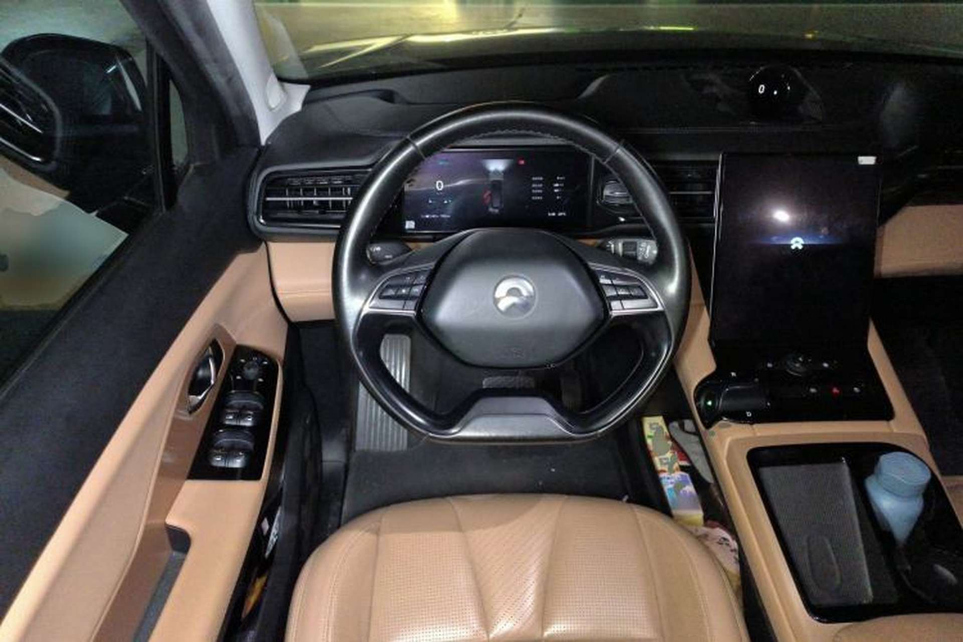 Used Nio ES8 2018 355 km Base Version 6-Seater Edition Steering Wheel