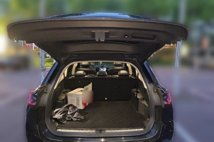 Used Nio ES8 2018 Founder Edition Trunk