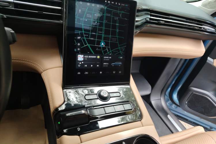 Used Nio ES8 2018 355 km Base Version 7-Seater Edition Audio And AC Panel
