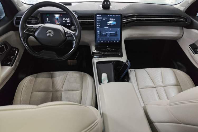 Used Nio ES8 2018 Founder Edition Center Console