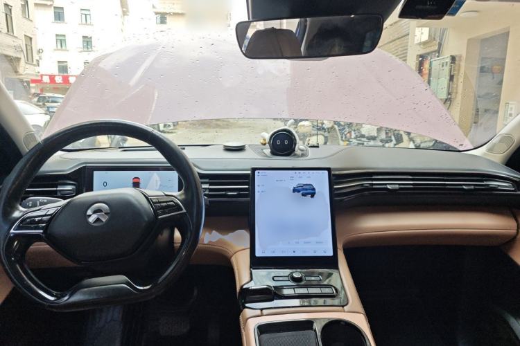 Used Nio ES8 2018 Founder Edition Center Console