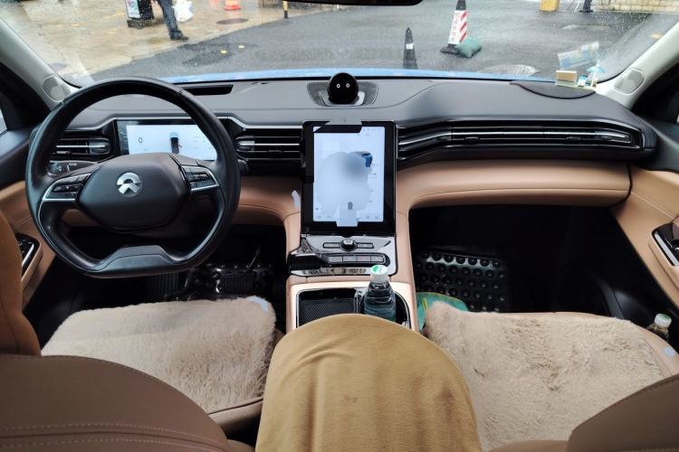 Used Nio ES8 2018 Founder Edition Center Console