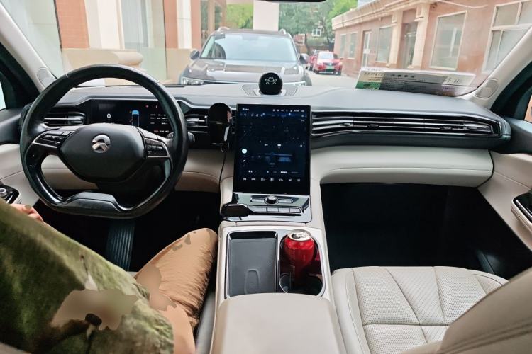 Used Nio ES8 2018 Founder Edition Center Console