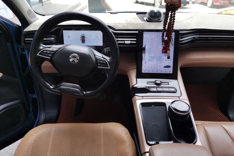 Used Nio ES8 2018 355 km Base Version 7-Seater Edition Center Console