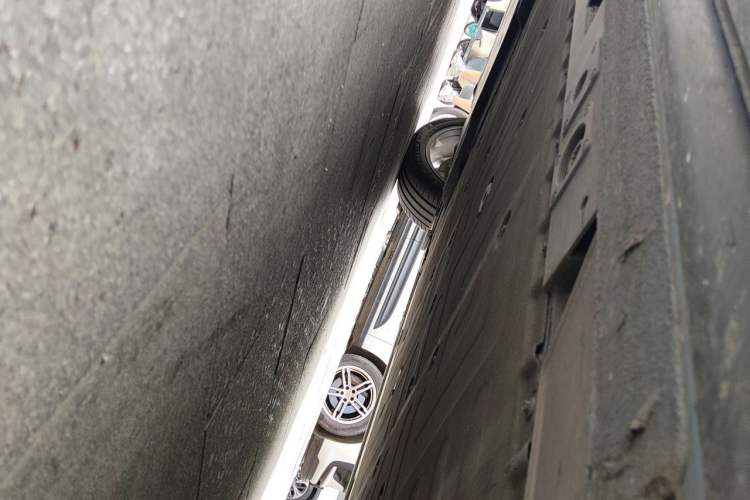 Used Nio ES8 2018 Founder Edition Chassis Front Right
