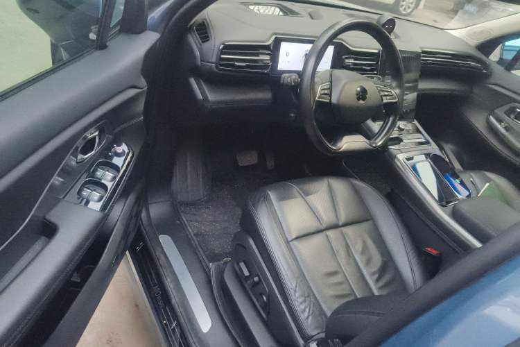 Used Nio ES8 2018 355 km Base Version 7-Seater Edition Driver Seat
