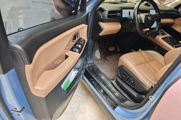 Used Nio ES8 2018 Founder Edition Driver Seat