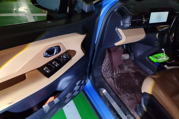 Used Nio ES8 2018 Founder Edition Driver Seat