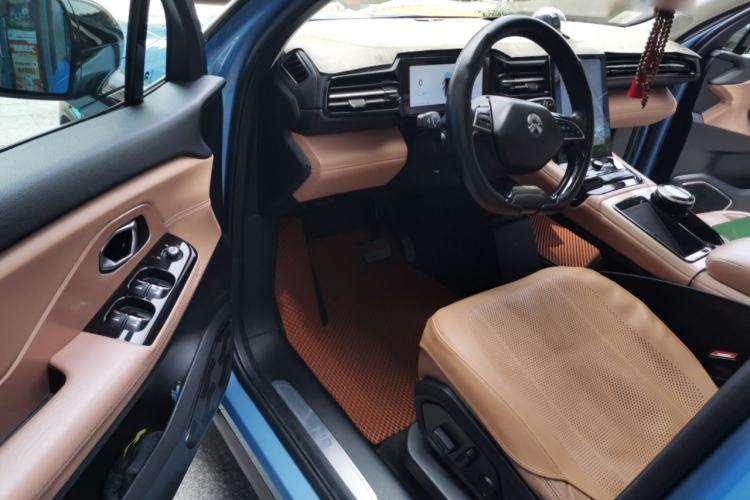 Used Nio ES8 2018 355 km Base Version 7-Seater Edition Driver Seat