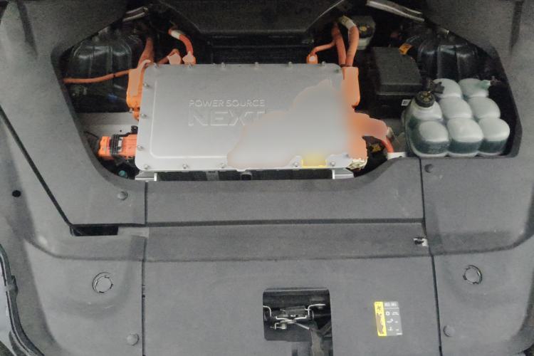 Used Nio ES8 2018 355 km Base Version 7-Seater Edition Engine Bay