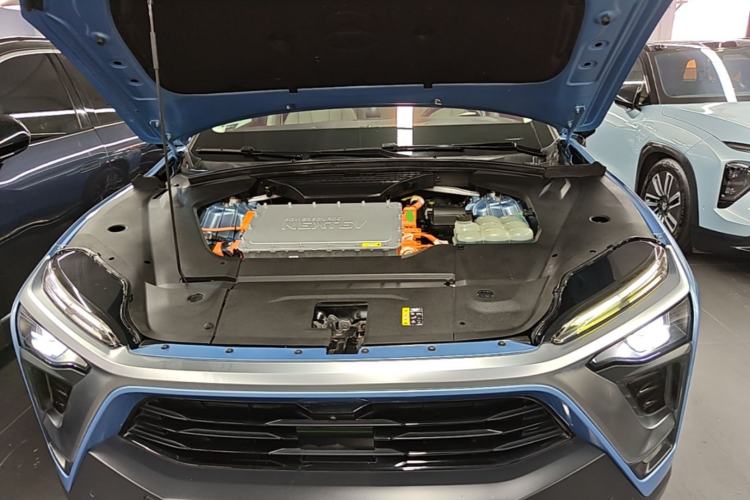 Used Nio ES8 2018 355 km Base Version 7-Seater Edition Engine Bay
