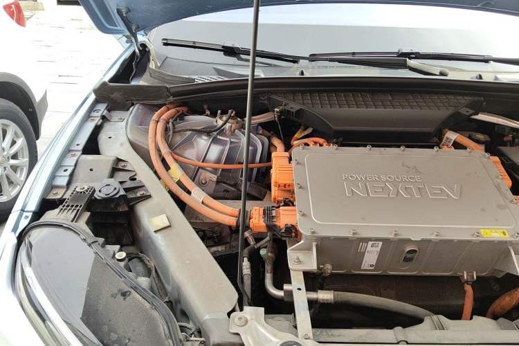 Used Nio ES8 2018 Founder Edition Engine Bay Right