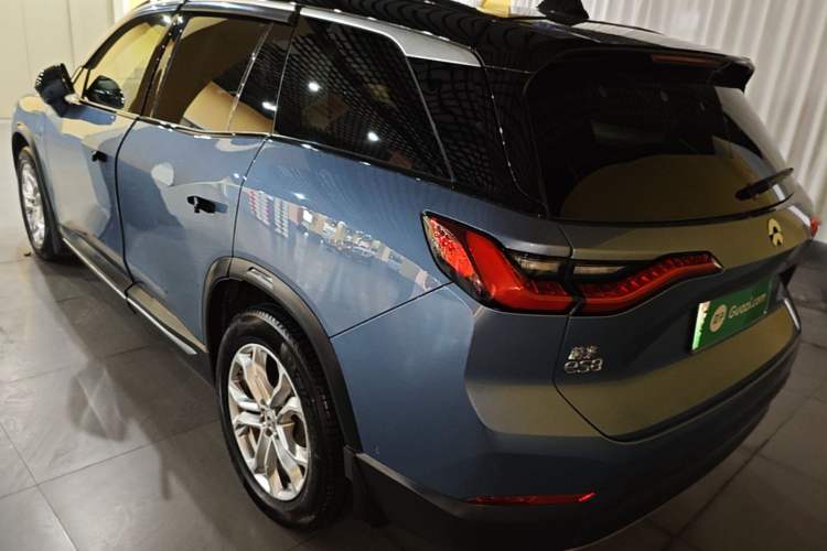 Used Nio ES8 2018 355 km Base Version 7-Seater Edition Exterior 2