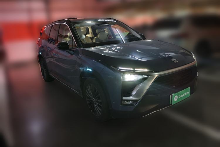 Used Nio ES8 2018 355 km Base Version 7-Seater Edition Front Right 45 Deg
