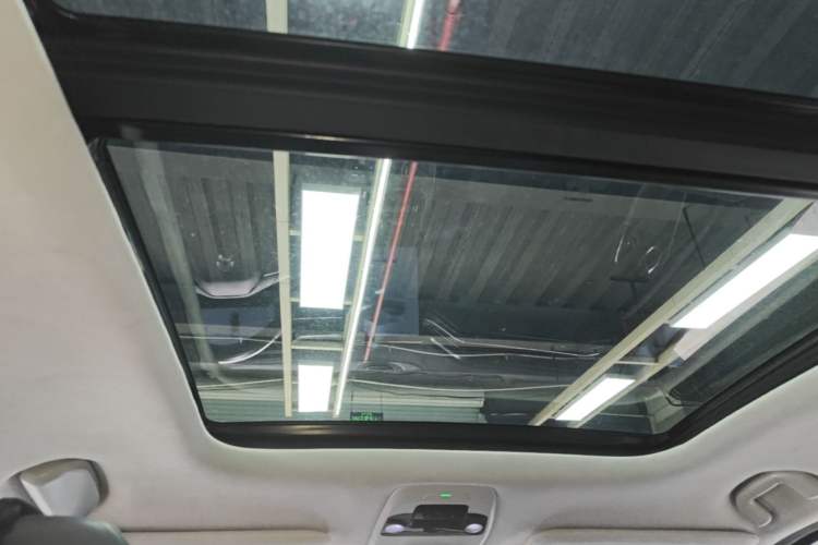 Used Nio ES8 2018 Founder Edition Headliner