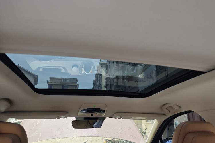 Used Nio ES8 2018 Founder Edition Headliner