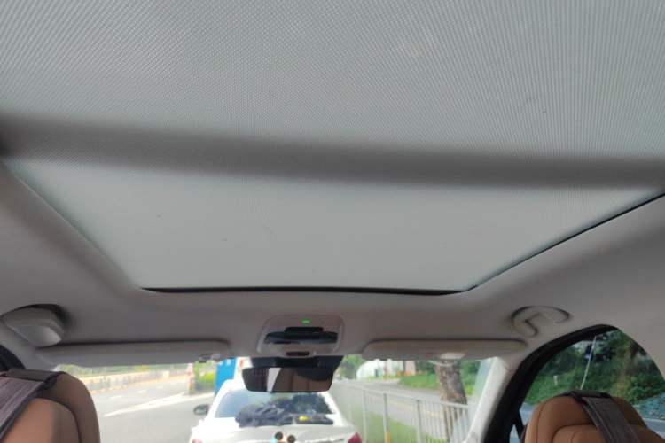 Used Nio ES8 2018 Founder Edition Headliner