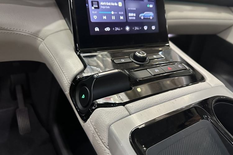 Used Nio ES8 2018 Founder Edition Interior 7