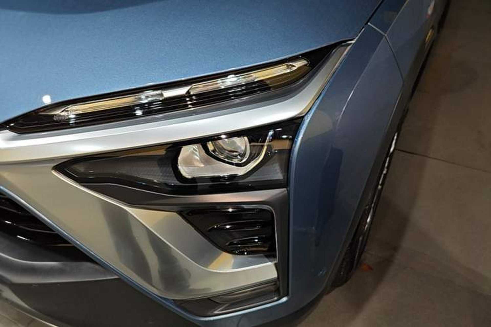 Used Nio ES8 2018 355 km Base Version 7-Seater Edition Left Front Headlight