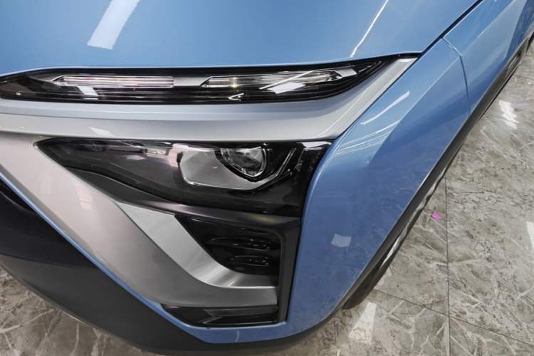 Used Nio ES8 2018 355 km Base Version 7-Seater Edition Left Front Headlight