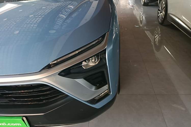 Used Nio ES8 2018 355 km Base Version 7-Seater Edition Left Front Headlight