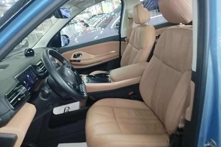 Used Nio ES8 2018 355 km Base Version 6-Seater Edition Left Front Seat