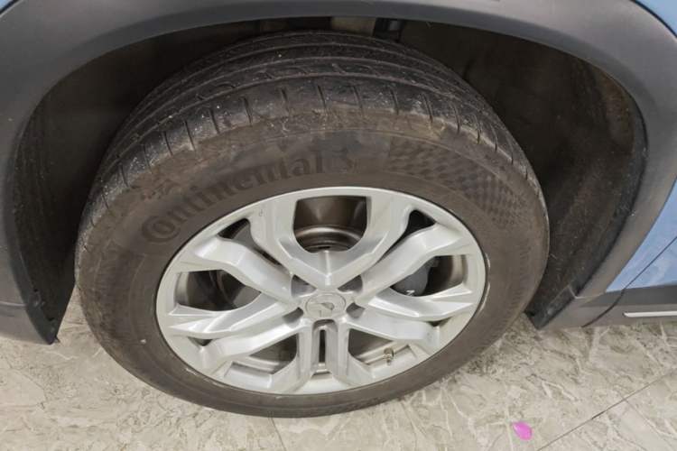 Used Nio ES8 2018 355 km Base Version 7-Seater Edition Left Front Wheel Hub
