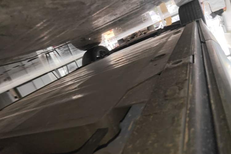 Used Nio ES8 2018 Founder Edition Left Side Sill