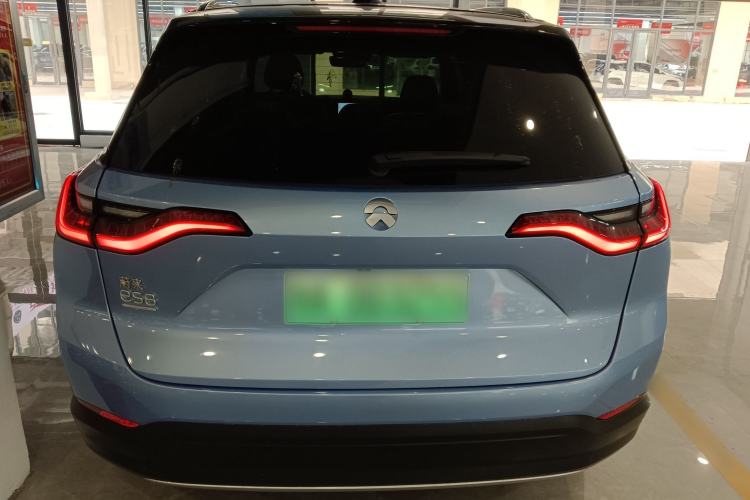 Used Nio ES8 2018 355 km Base Version 7-Seater Edition Rear