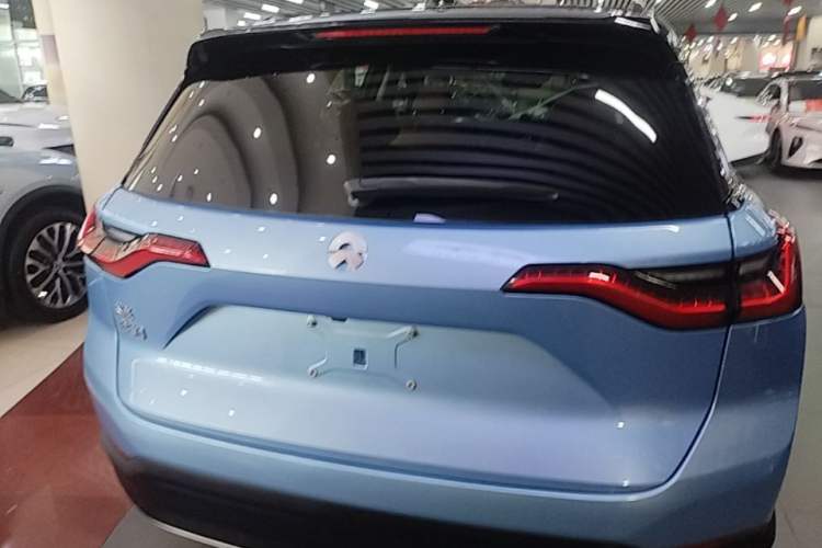 Used Nio ES8 2018 355 km Base Version 6-Seater Edition Rear