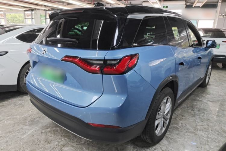 Used Nio ES8 2018 355 km Base Version 7-Seater Edition Rear Right 45 Deg