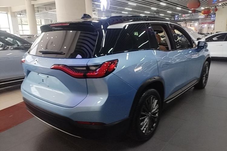 Used Nio ES8 2018 355 km Base Version 6-Seater Edition Rear Right 45 Deg