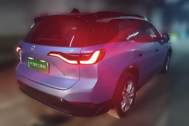 Used Nio ES8 2018 355 km Base Version 7-Seater Edition Rear Right 45 Deg
