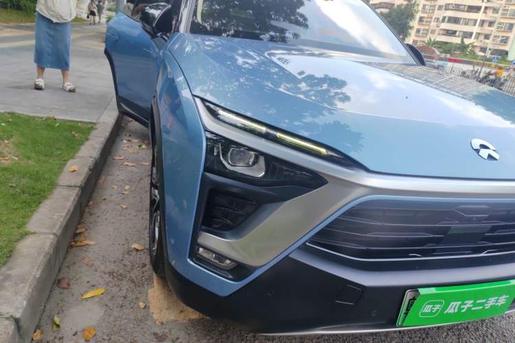 Used Nio ES8 2018 Founder Edition Right Front Headlight