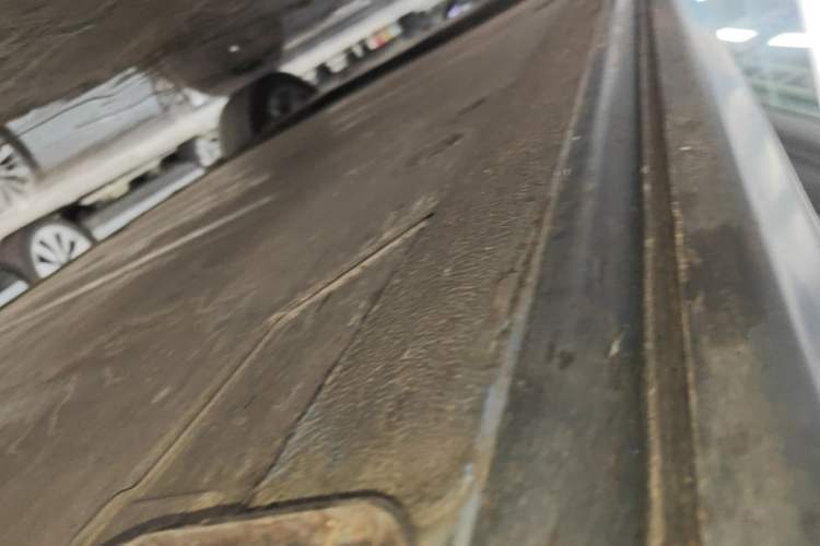 Used Nio ES8 2018 Founder Edition Right Side Sill