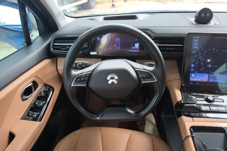 Used Nio ES8 2018 355 km Base Version 7-Seater Edition Steering Wheel