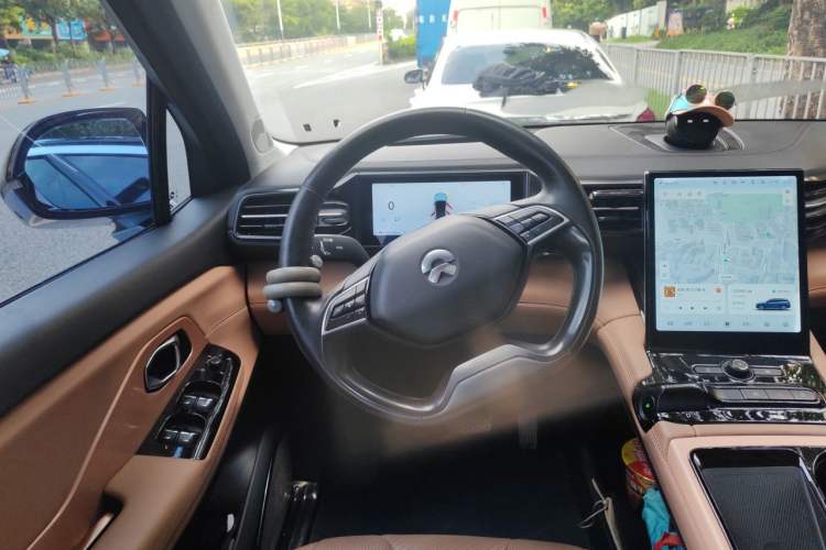 Used Nio ES8 2018 Founder Edition Steering Wheel