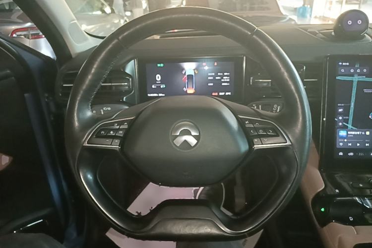 Used Nio ES8 2018 355 km Base Version 7-Seater Edition Steering Wheel