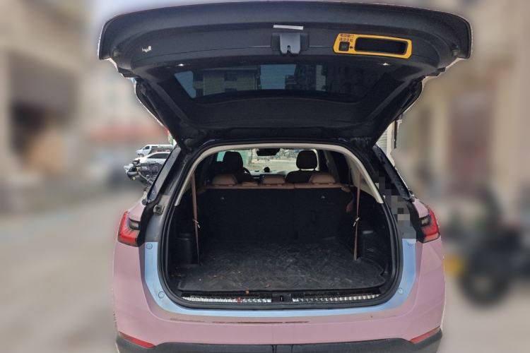 Used Nio ES8 2018 Founder Edition Trunk