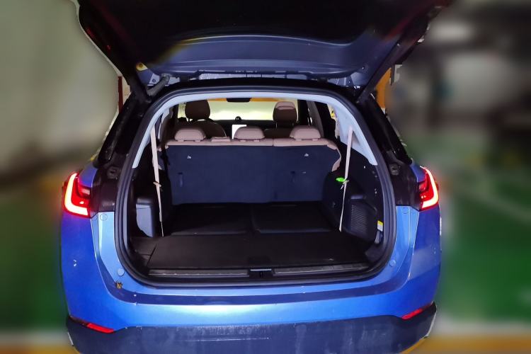 Used Nio ES8 2018 Founder Edition Trunk