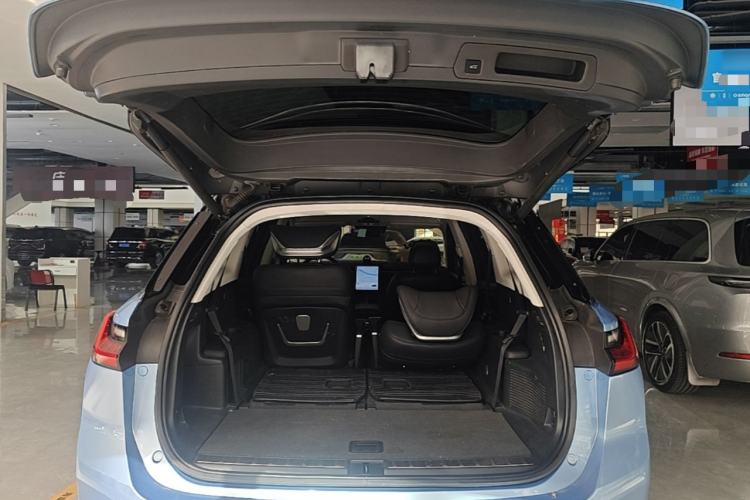 Used Nio ES8 2018 Founder Edition Trunk