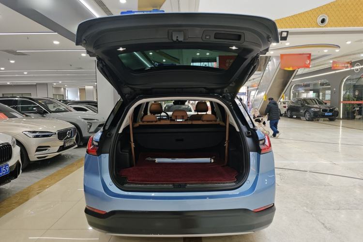 Used Nio ES8 2018 Founder Edition Trunk