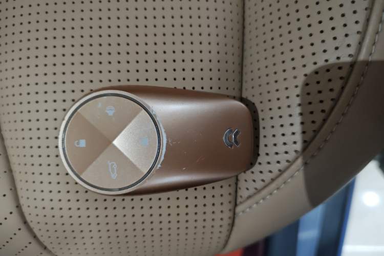 Used Nio ES8 2018 Founder Edition Vehicle Key