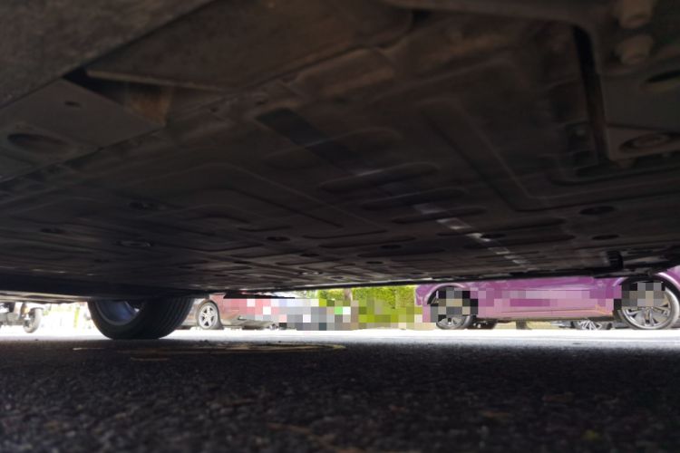 Used Nio ES8 2018 Founder Edition Chassis Front Right