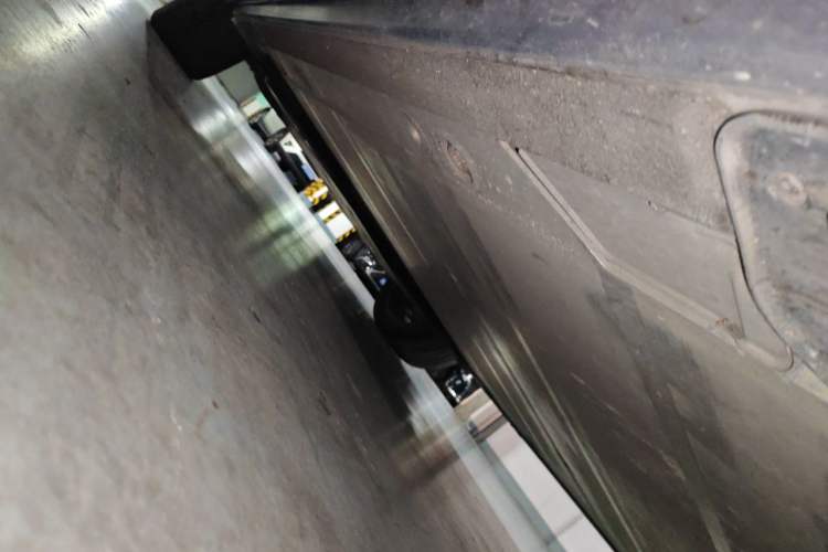 Used Nio ES8 2018 Founder Edition Chassis Front Right