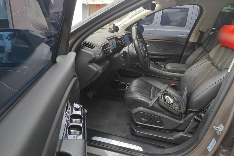 Used Nio ES8 2018 355 km Base Version 7-Seater Edition Driver Seat
